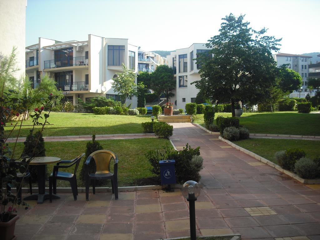 Vega Village Ap B39 Sveti Vlas Exterior photo